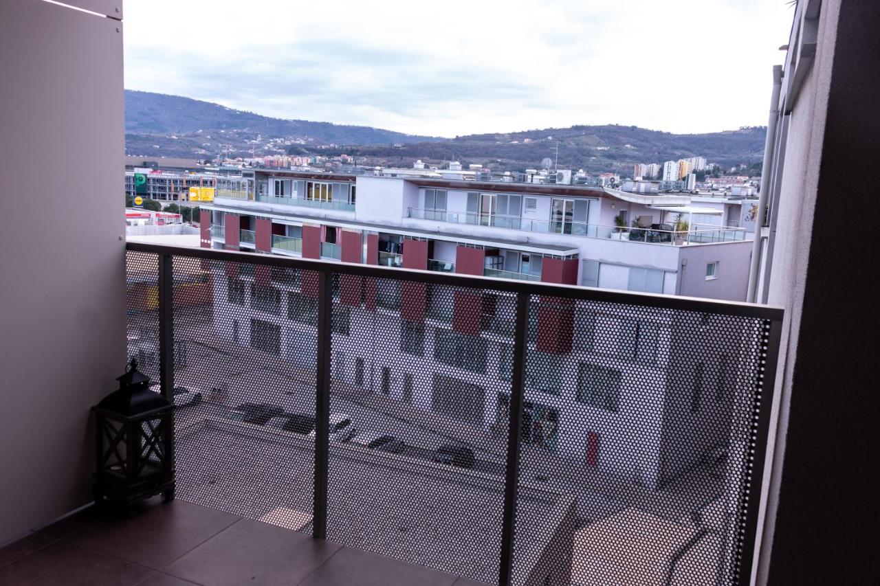 Apartment Ema Копер Екстер'єр фото